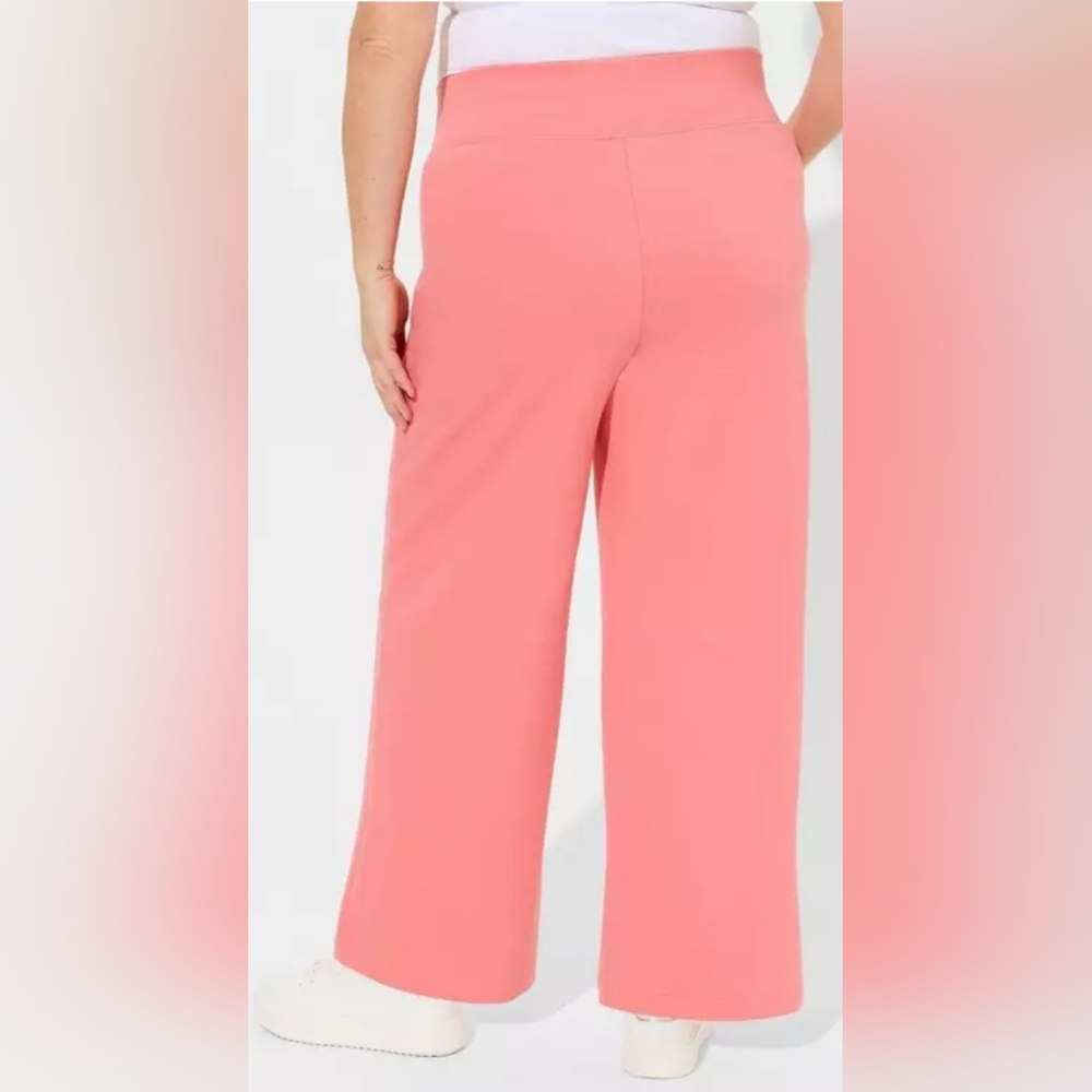 TORRID Pull-On Pixie Wide Studio Luxe Ponte Leg Pant 2x/18-20 - Picture 3 of 14